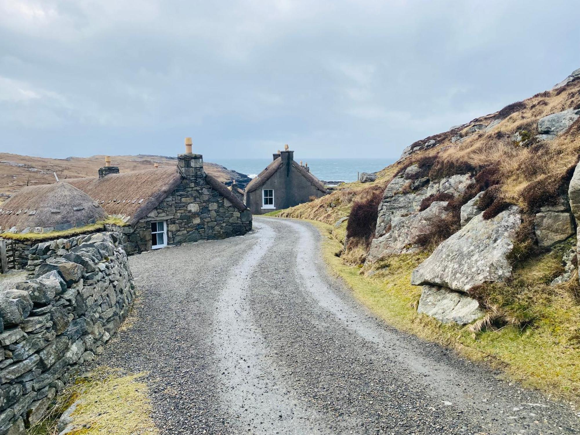 Seapods - Isle Of Lewis - Luxury En-Suite Pods On The Edge Of The Atlantic Ocean Aird Uig Eksteriør billede